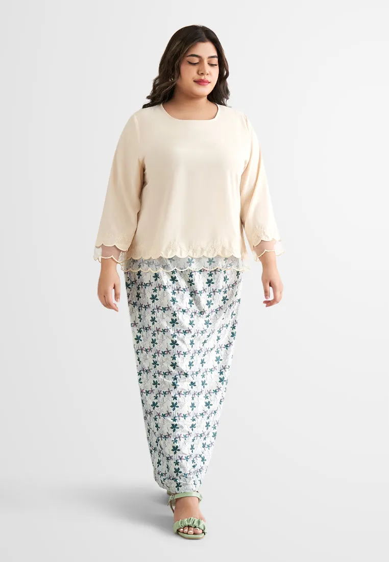 Ellah Petite Plus Short Embroidery Kurung Top - Light Cream