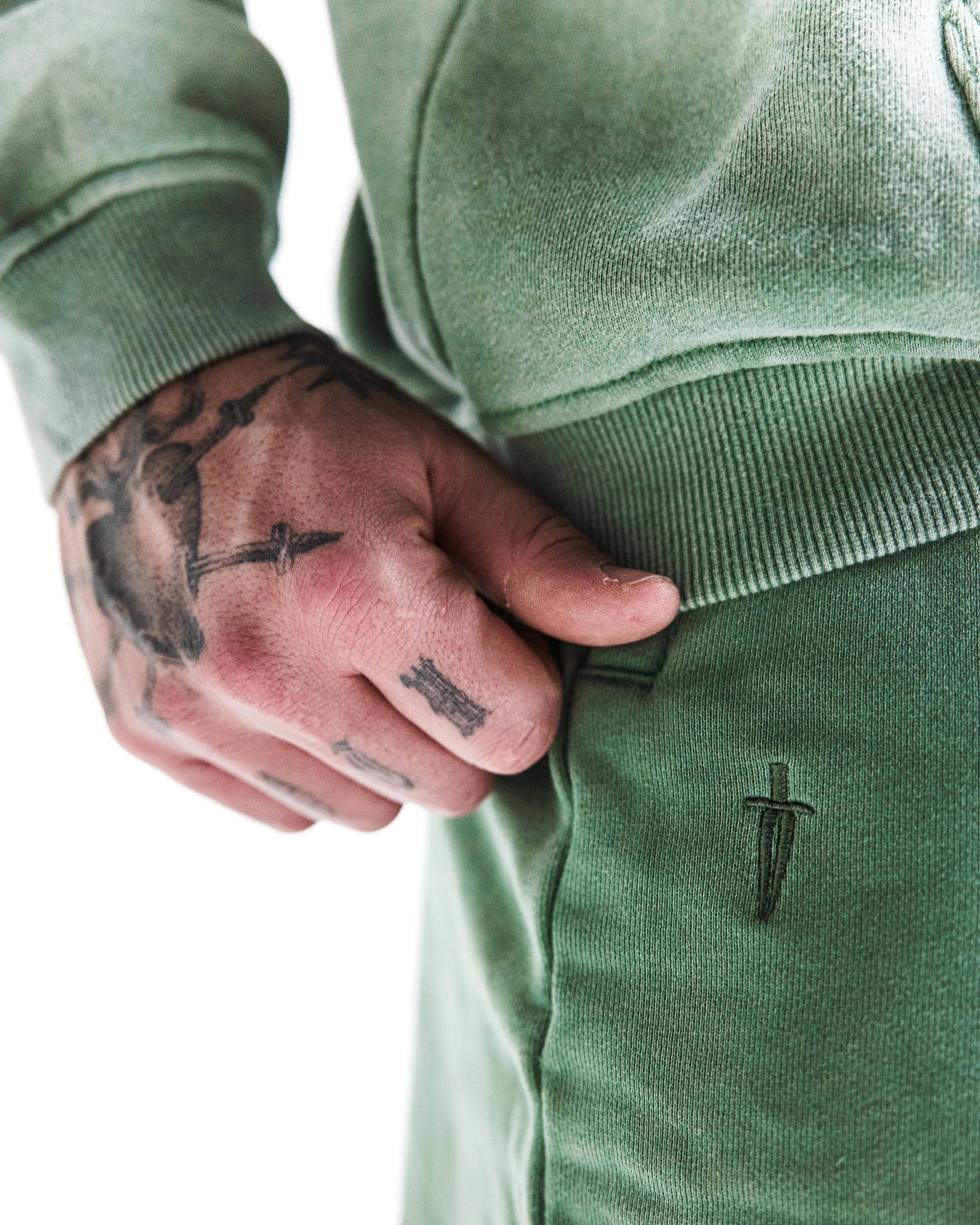 STAPLE SWEAT SHORT - VINTAGE GREEN